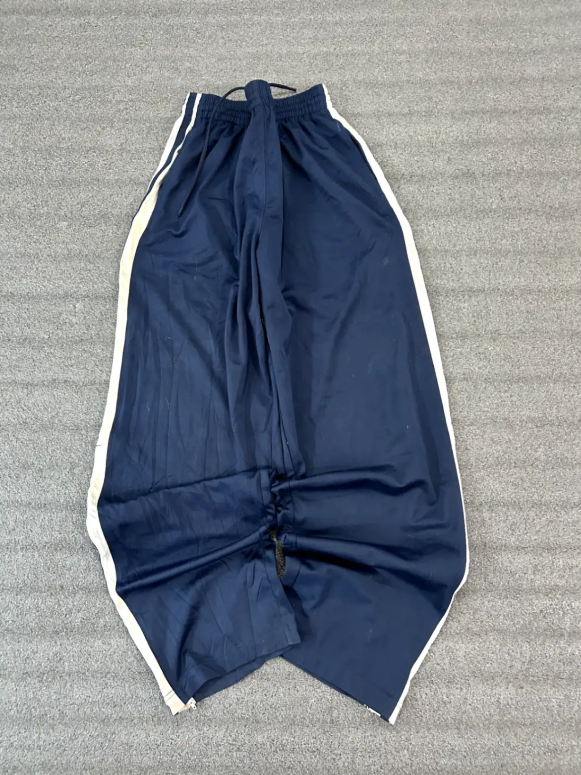 Nike Trackpant- 28-32