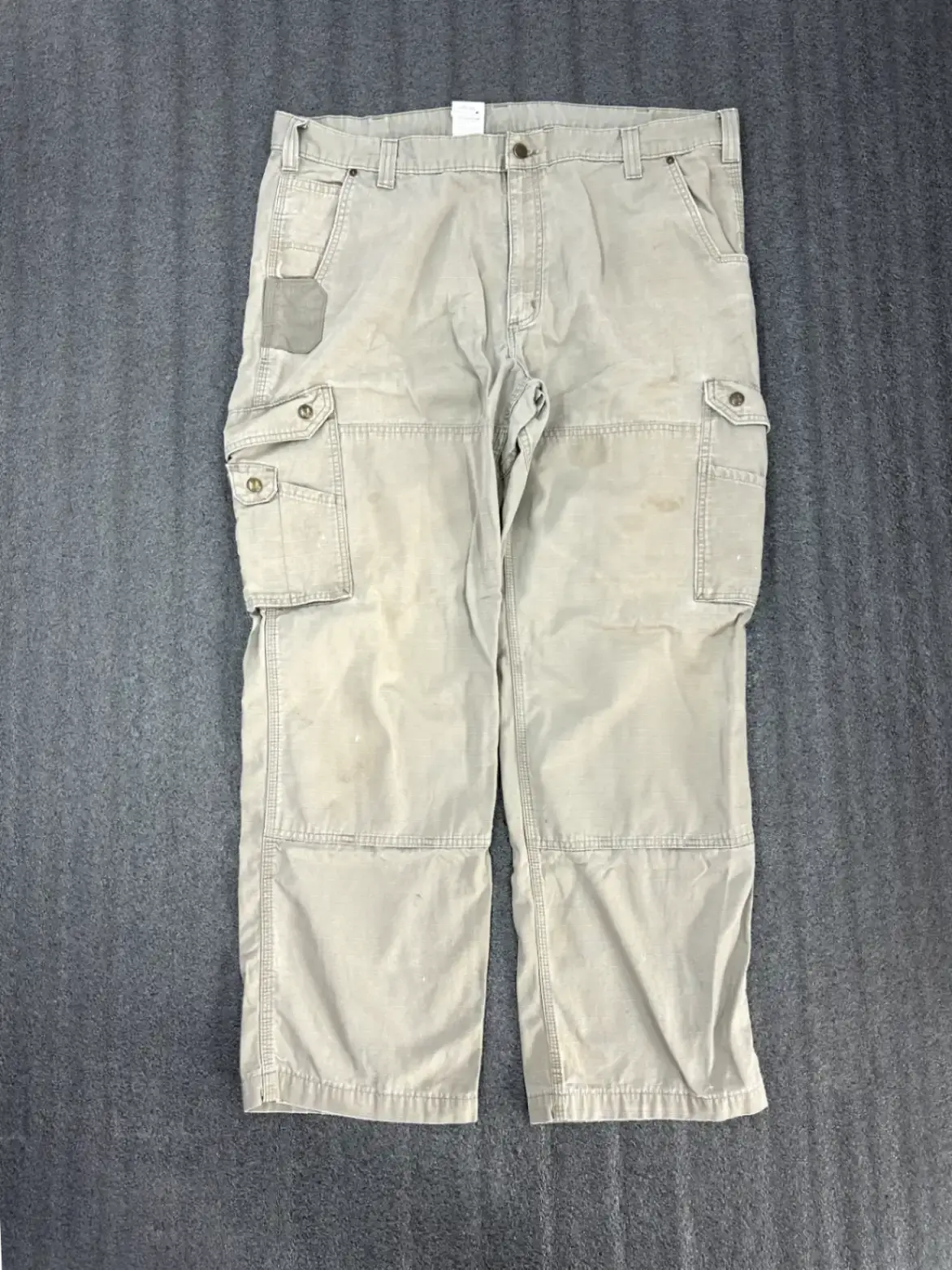 Carhartt Cargo Pants - 42