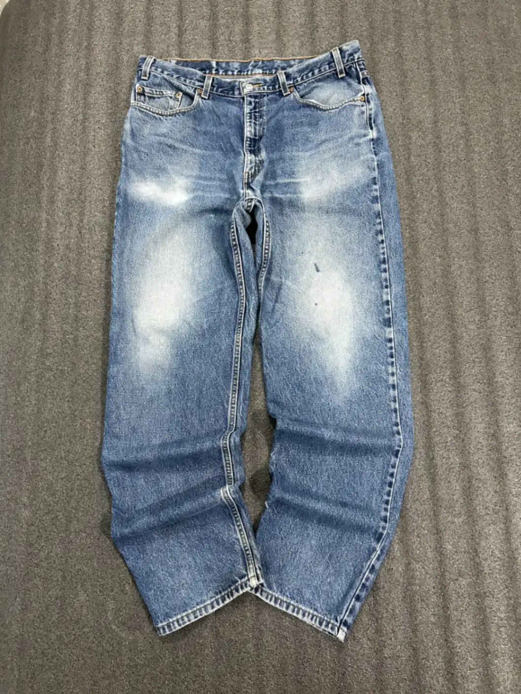 Levis Jeans - 38 - hover view