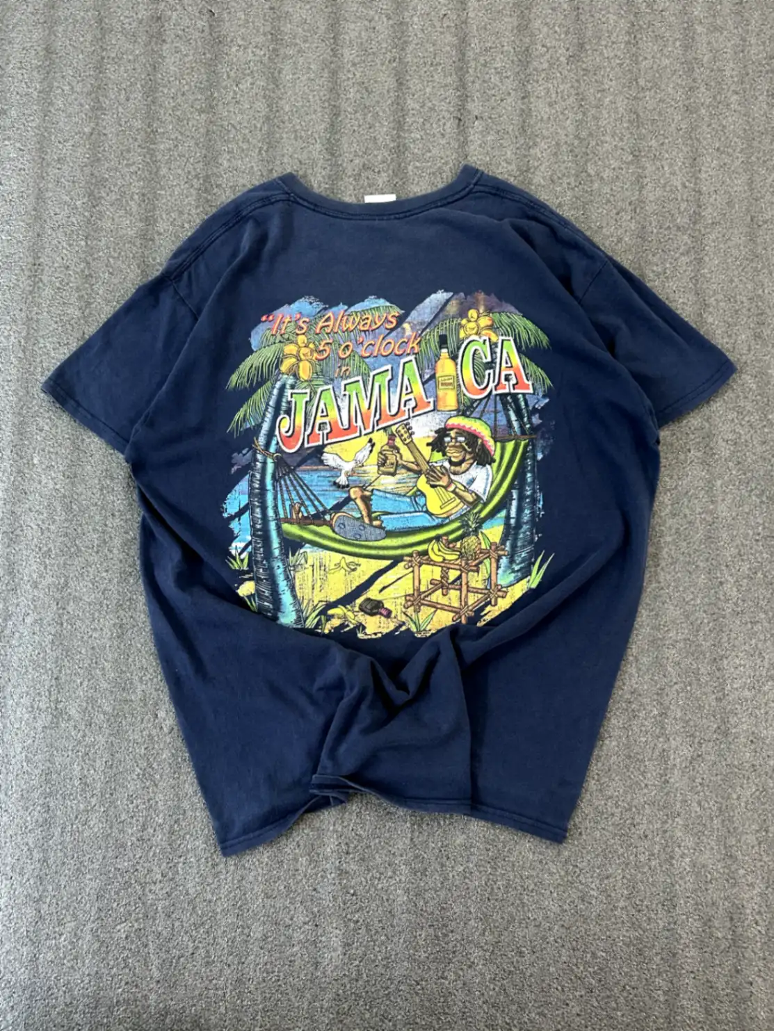 Jamaica Tee - L - hover view