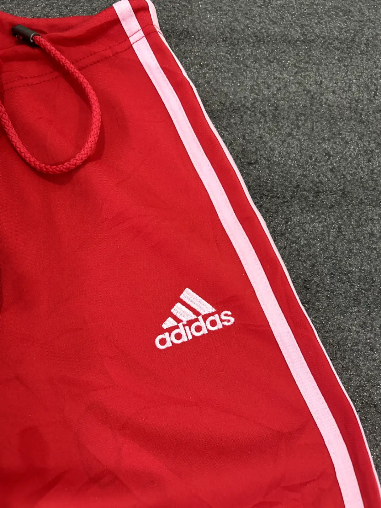 Adidas Trackpant - 34-36 - hover view