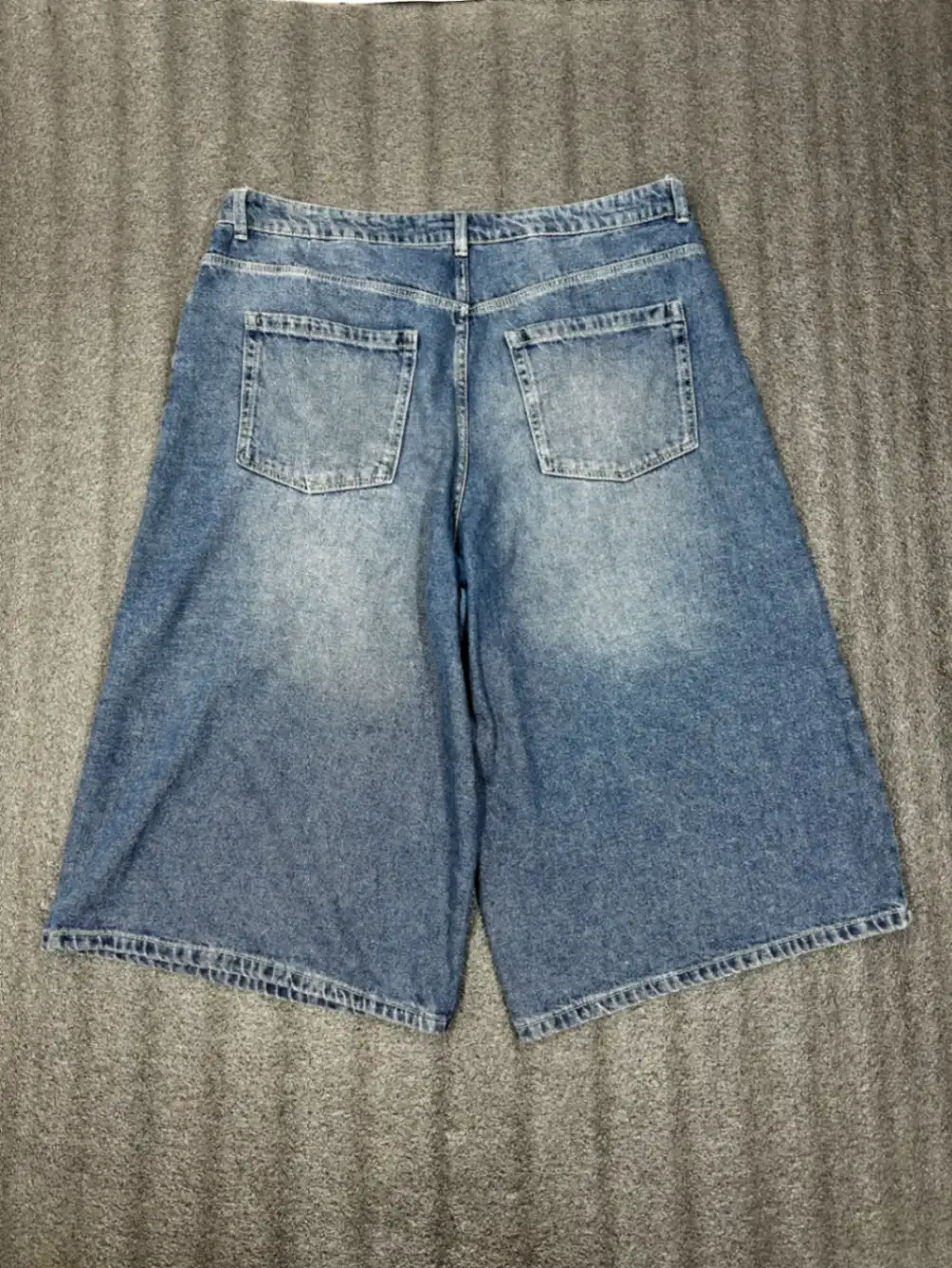 Bershka Jort - 40