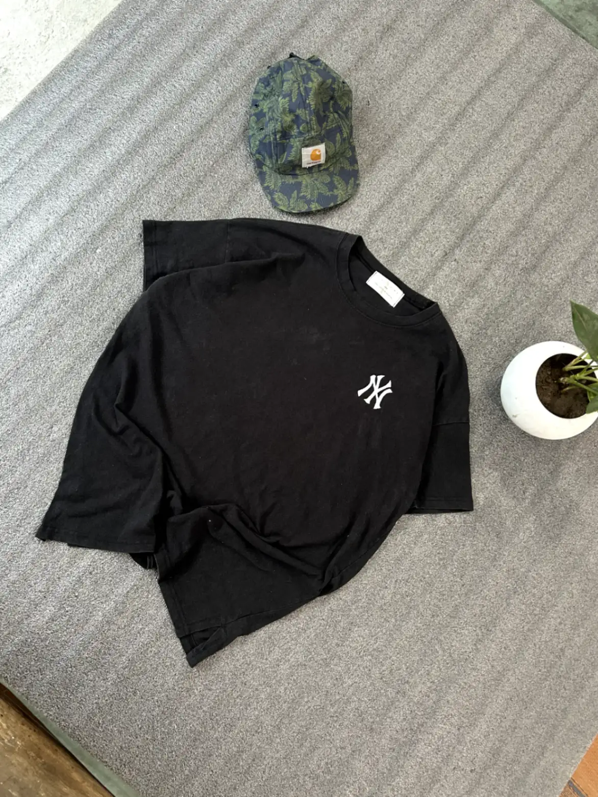 Dalcome NY Tee - M - hover view