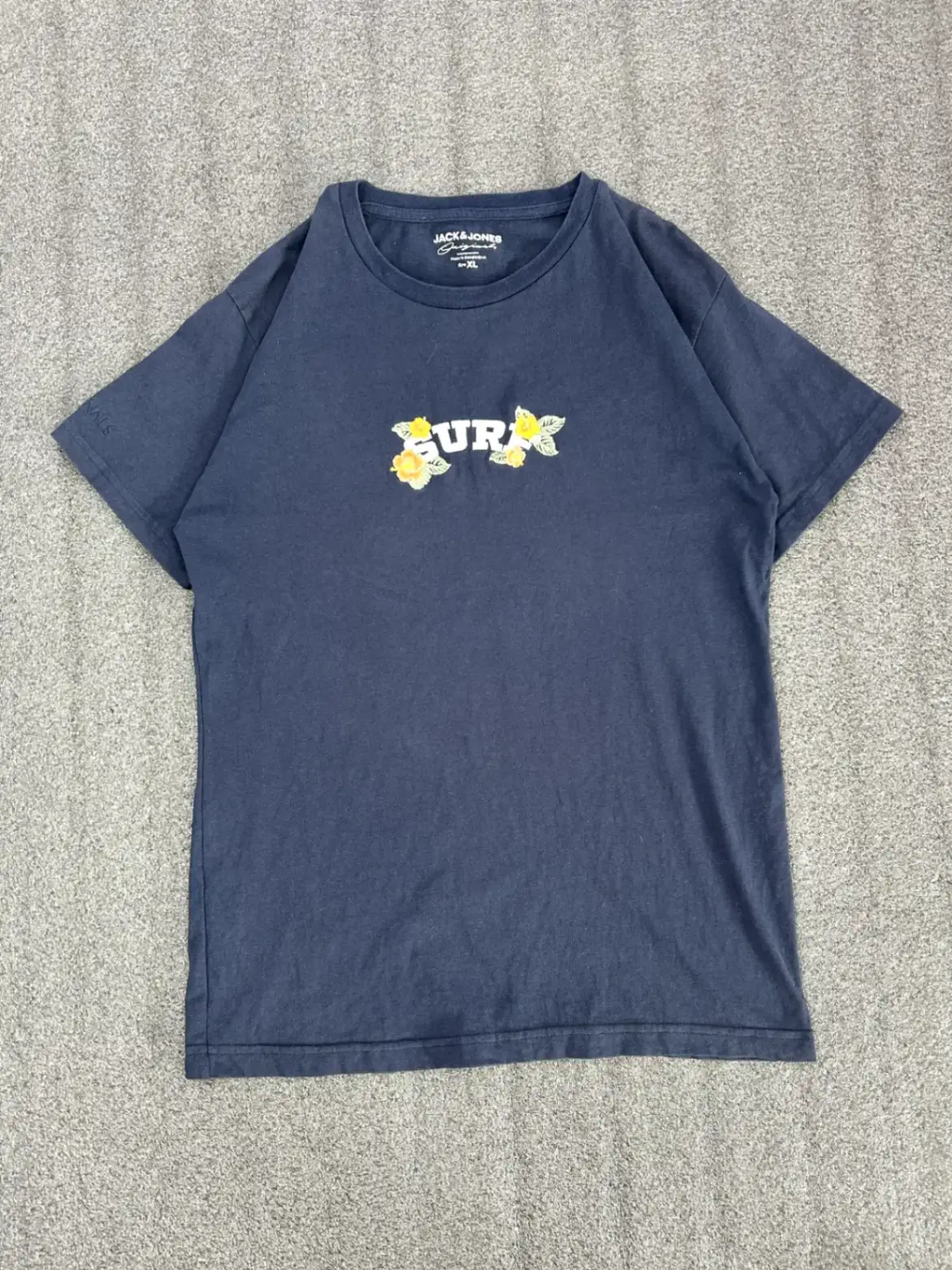 Jack & Jones Tee - S