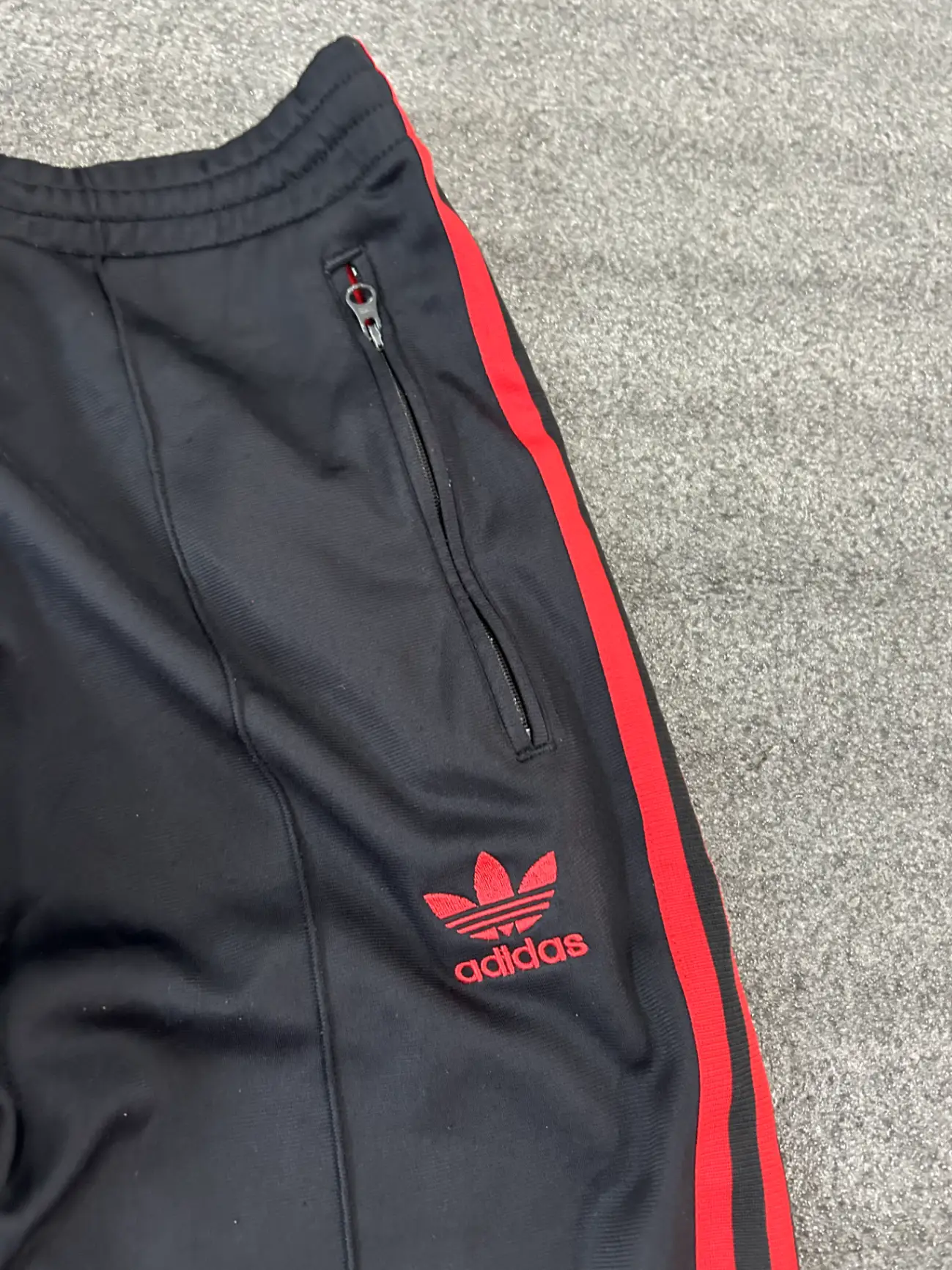 Adidas Trackpant - 38-42 - hover view