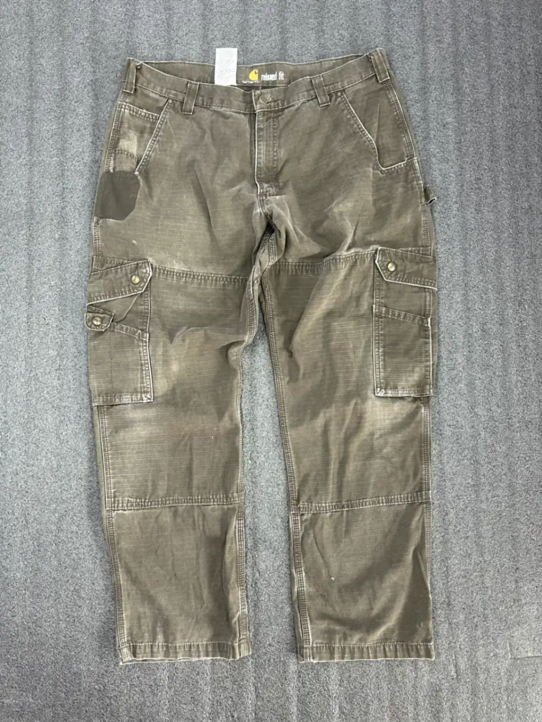 Carhartt Cargo Pants - 38 - hover view