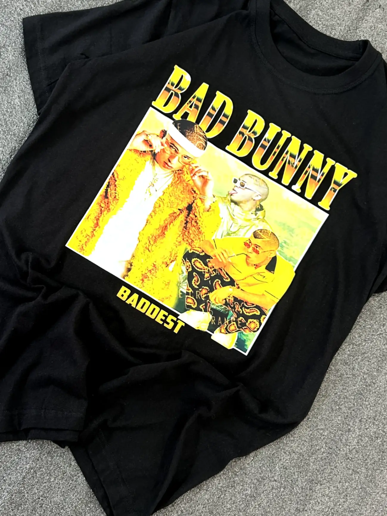 Bad Bunny Tee - L - hover view