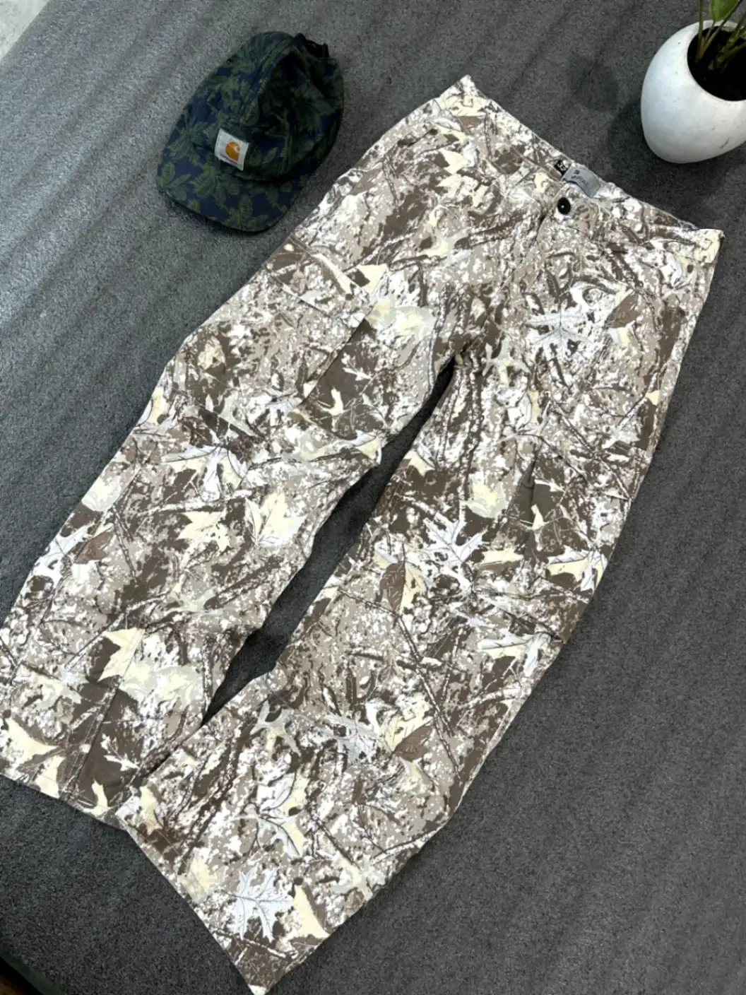 Camo Pants - hover view