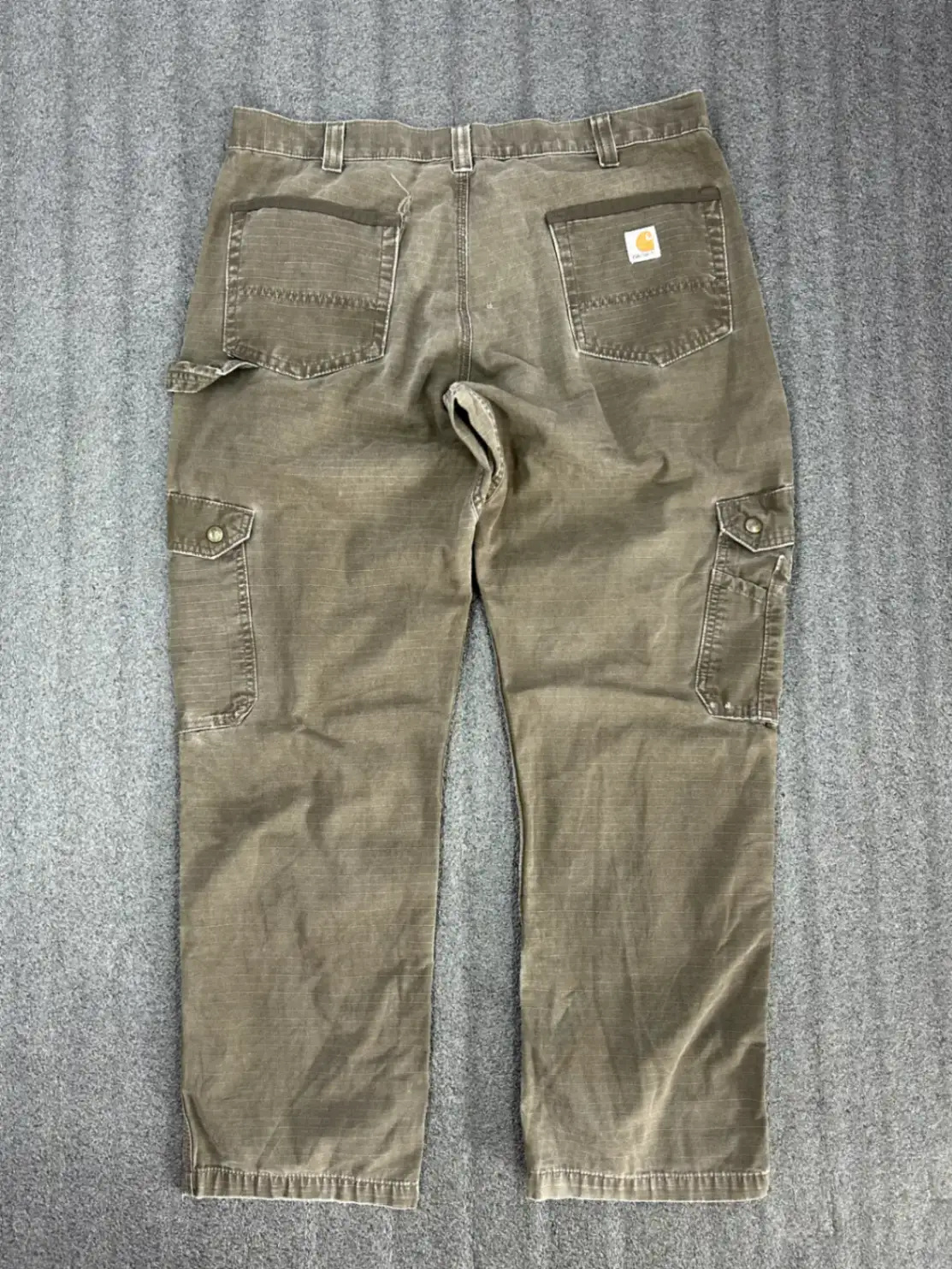Carhartt Cargo Pants - 38
